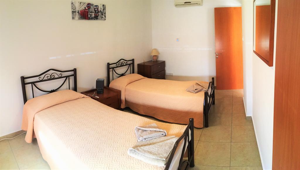Diana Gardens Apartment Paphos Exterior photo